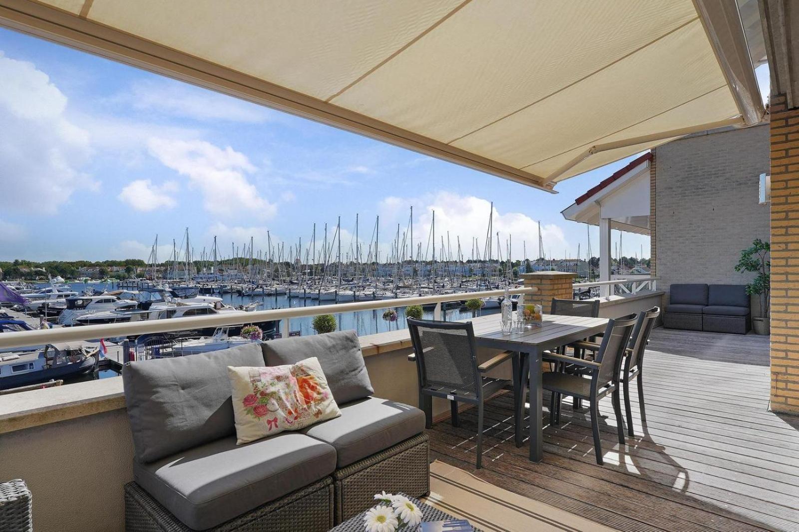 Zeeland Port Marina Apartment with Garage Ouddorp Exterior photo