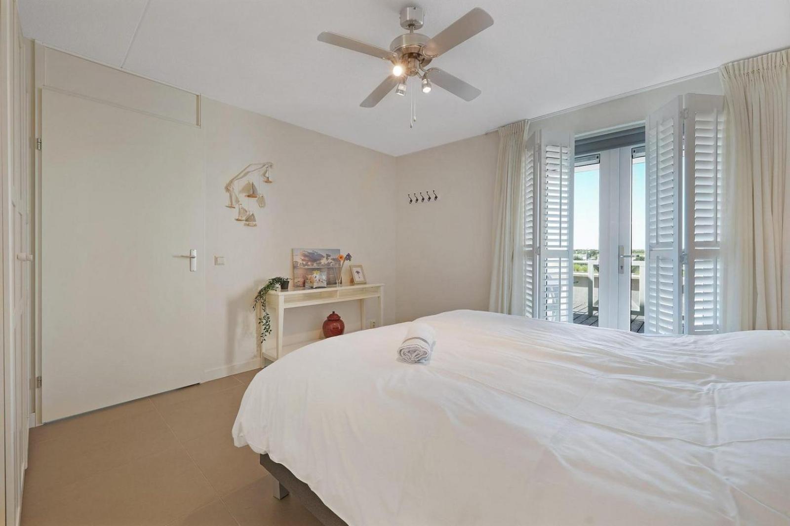 Zeeland Port Marina Apartment with Garage Ouddorp Exterior photo